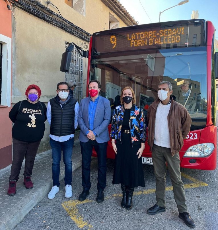 La Diputació y el Ayuntamiento de València mantendrán el recorrido de la línea 9 de la EMT hasta Sedaví y Forn d’Alcedo
