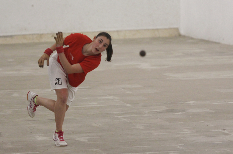 Isabel García participa en la presentación de los Circuitos femeninos de Raspall 