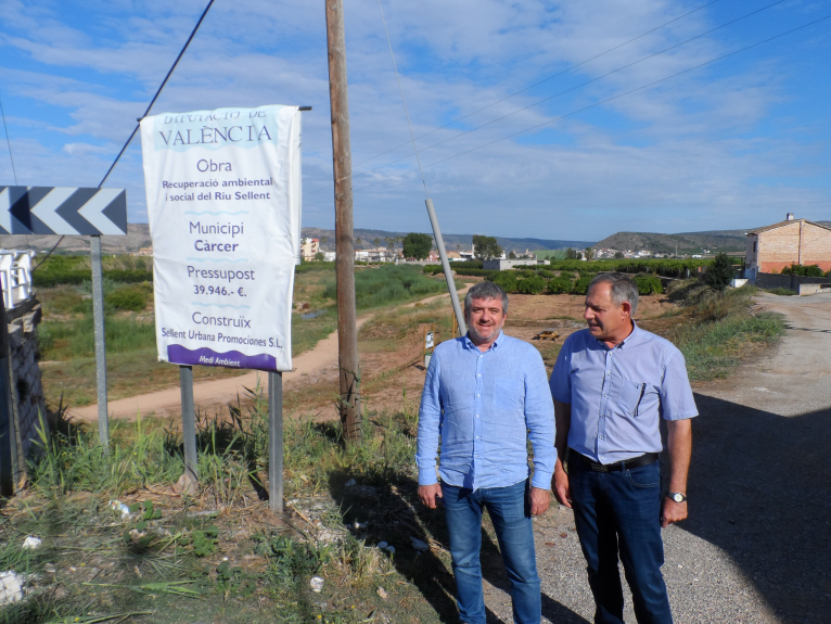 Càrcer recupera el cauce del río Sellent y su entorno con la ayuda de la Diputació